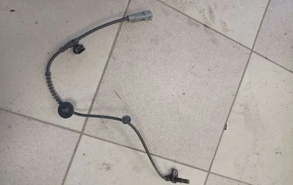 Buick Encore I ABS rear brake sensor 42450318SDIL 42450318 GM42450318