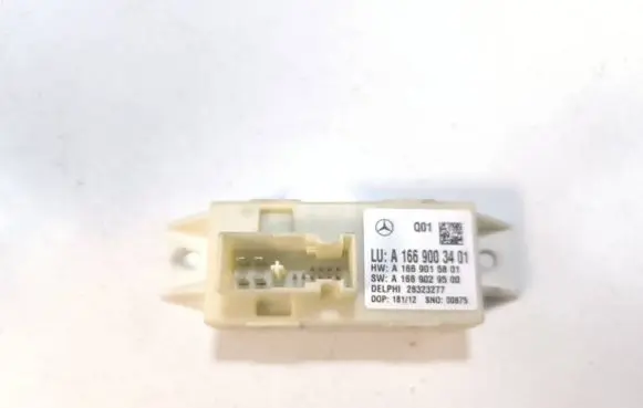 Mercedes-Benz C W204 Light module LCM A1669003401 A1669029500