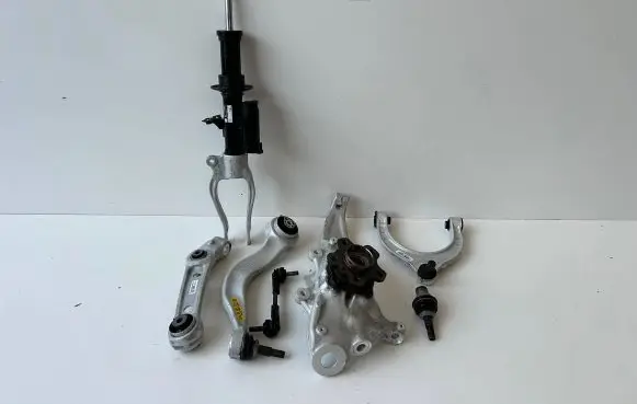 BMW 5 G30 G31 Front shock absorber/damper 6866406 6861200 6861182