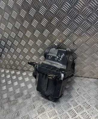 Honda HR-V Air filter box