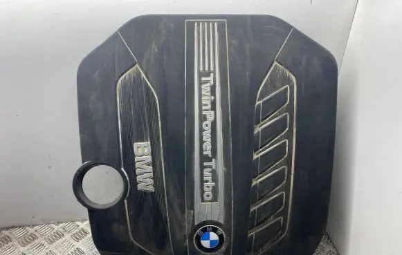 BMW 3 F30 F35 F31 Engine cover (trim) 7823215 11147823215