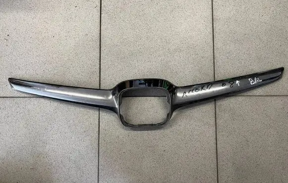Honda Accord Front grill 07111