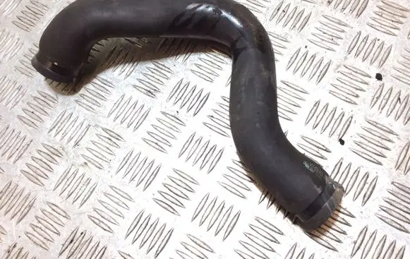 Volvo V70 Engine coolant pipe/hose 30723970