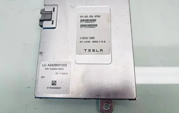 Mercedes-Benz B W246 W242 Gateway control module A2429001202