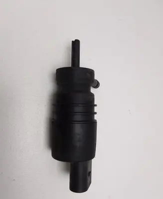 Mercedes-Benz E W211 Windscreen/windshield washer pump