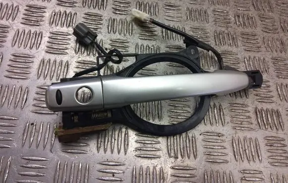 Mitsubishi Outlander Front door exterior handle