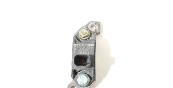 Audi A6 S6 C6 4F Airbag deployment crash/impact sensor 4F0907651 070405