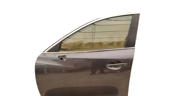 Mazda 6 Front door