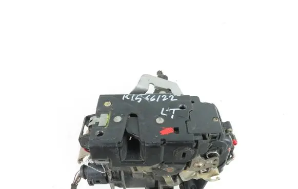 Audi A6 S6 C5 4B Rear door lock 4B0839015G
