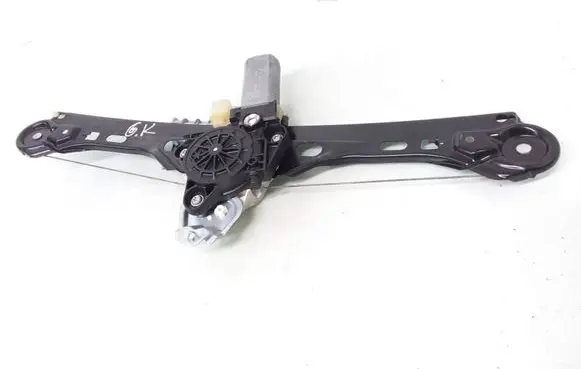 Mercedes-Benz C W203 Rear door window regulator with motor A2038202942