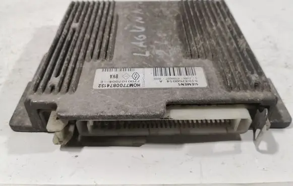Renault Laguna I Engine control unit/module S103750014A H0M7700874132 7700107004E