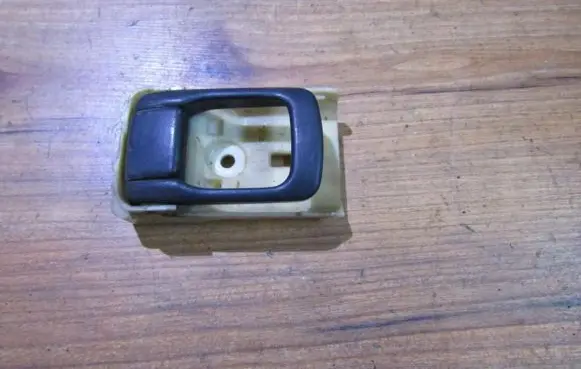Peugeot 406 Front door interior handle
