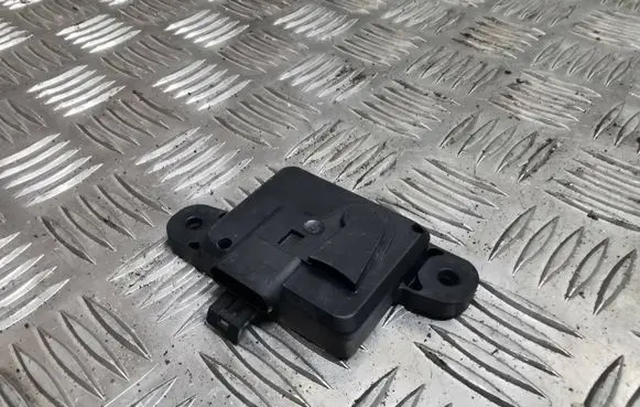 Opel Zafira A Airbag deployment crash/impact sensor 09133263 5WK42856 TGS1524585H