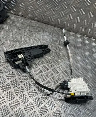 Audi Q5 SQ5 Rear door lock 8k0839015