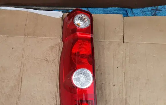 Volkswagen Crafter Rear/tail lights 9068200064 2E0945095