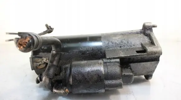 Audi A4 S4 B7 8E 8H Starter motor 025286