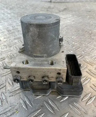 Mercedes-Benz Sprinter W906 ABS Pump A9069005502