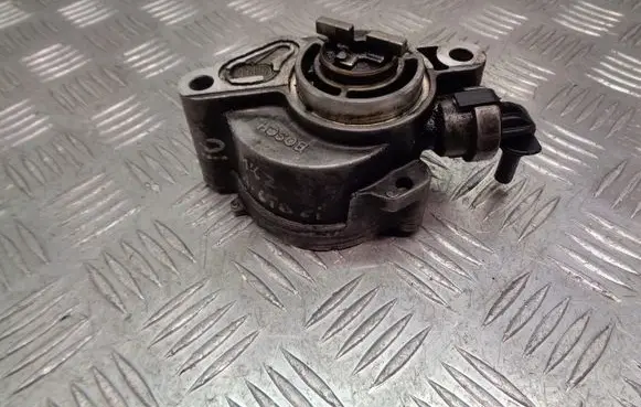Ford Focus Vacuum pump