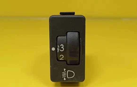 Citroen Xsara Picasso Headlight level height control switch