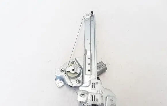 Dacia Duster Rear window lifting mechanism without motor 807210685R