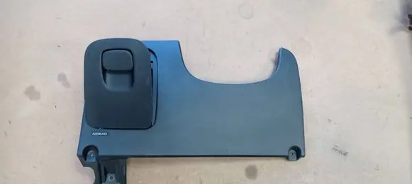 Buick Encore I Dashboard lower bottom trim panel BCG50753