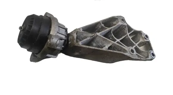 BMW 5 F10 F11 Engine mounting bracket 6859901 6868303 22116859901