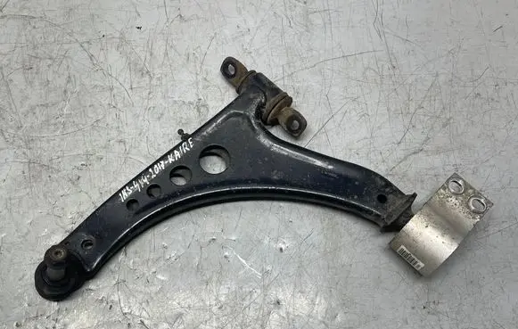 Opel Insignia B Front control arm 84198832 84198829