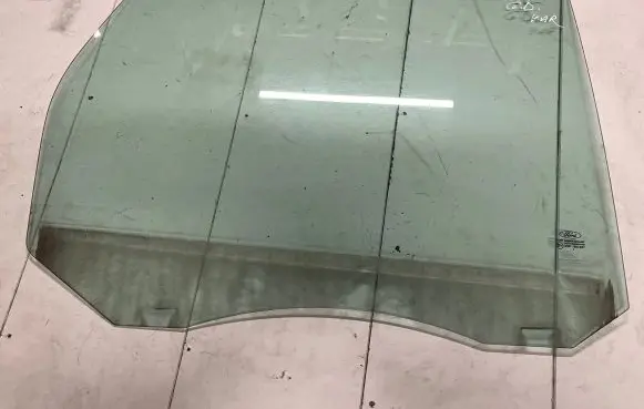 Ford Focus Rear door window glass 43R001057 DOT27AS2M23100