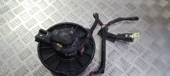 Suzuki Baleno EG Heater fan/blower 8940000050 894000-0050861