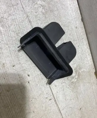 Audi A3 S3 8V Tailgate/boot lid lock trim 4H0827520