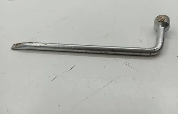 Toyota Corolla E120 E130 Wheel nut wrench 