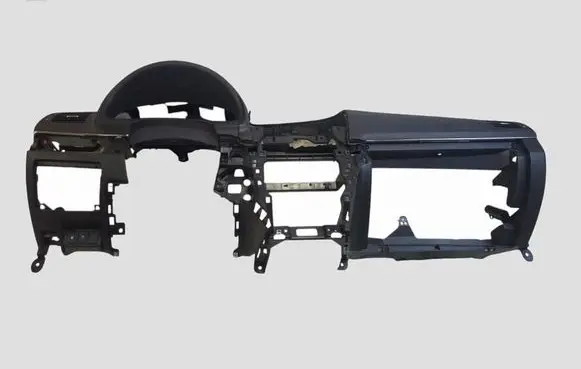 Toyota Avensis T270 Dashboard 0501105021