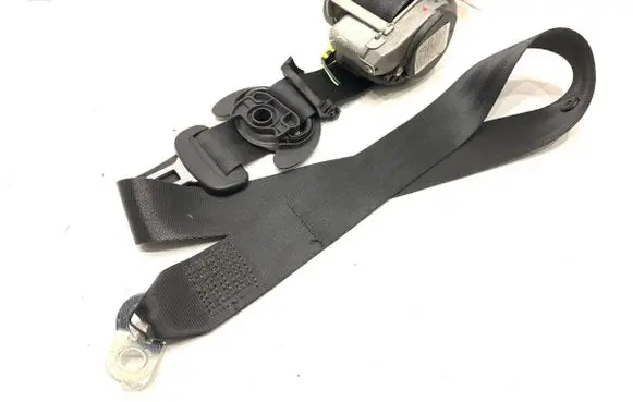 Seat Alhambra (Mk2) Front seatbelt 