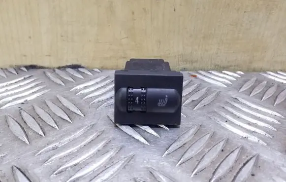 Skoda Fabia Mk1 (6Y) Seat heating switch 6Y0953564A