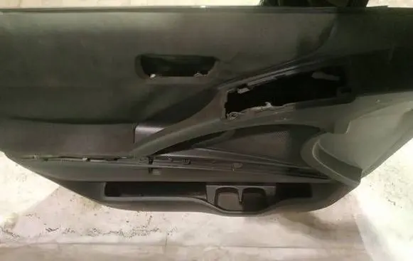 Toyota Corolla Verso AR10 Front door card panel trim