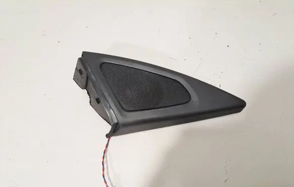 BMW 5 GT F07 Dash center speaker trim cover 7197868 7197860