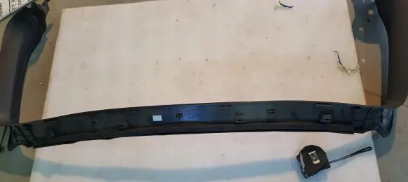 Audi Q5 SQ5 Tailgate trim 8R0867973B 8R0867973