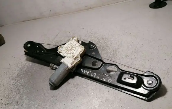 Mercedes-Benz E W211 Rear door window regulator with motor A2117300246