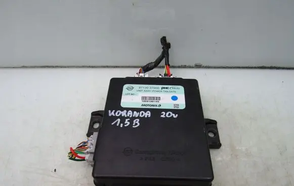 SsangYong Korando Tailgate/trunk control unit/module 8713037000