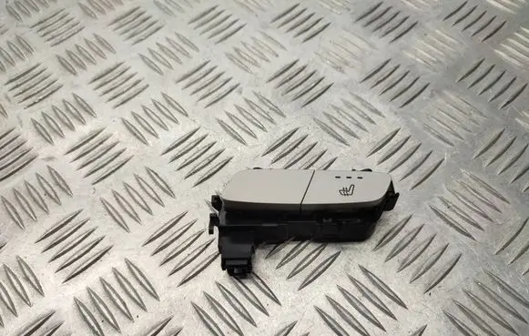Mercedes-Benz Vito Viano W447 Seat heating switch A2059053620