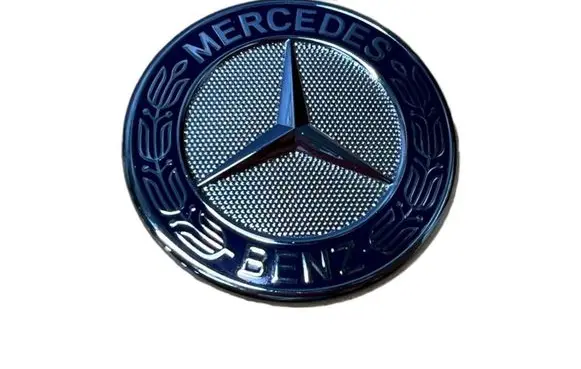 Manufacturer badge logo/emblem