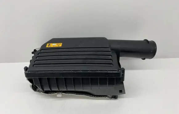 Mercedes-Benz C W205 Air filter a2740940104 a2740901701