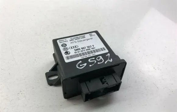 Volkswagen PASSAT B7 Other control units/modules 5M0907357F G592