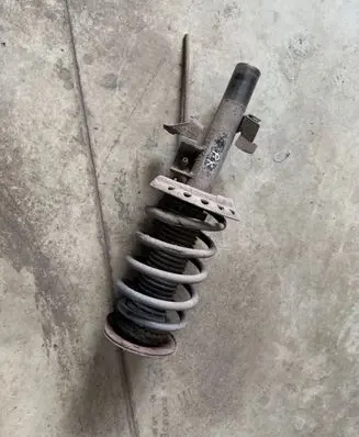 Volvo XC60 Front shock absorber with coil spring