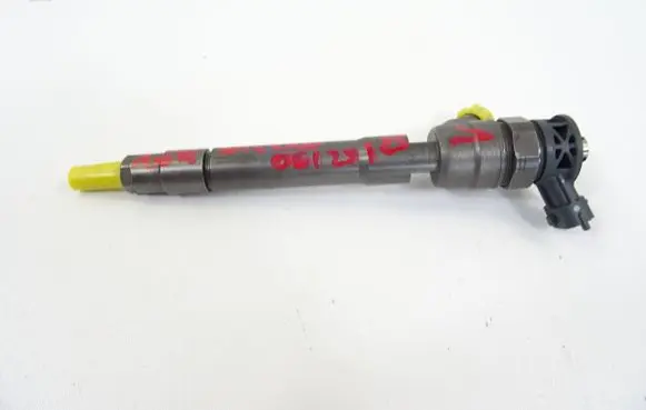 Fuel injector
