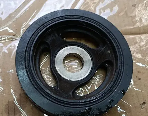 Volvo V50 Crankshaft pulley