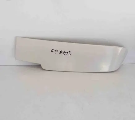 Tailgate/trunk spoiler