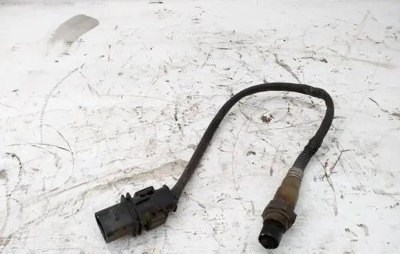 Renault Trafic II (X83) Lambda probe sensor 226A42850R 0281004163 H8200410337