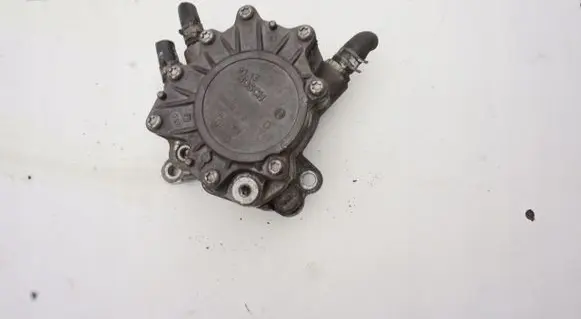Vacuum pump