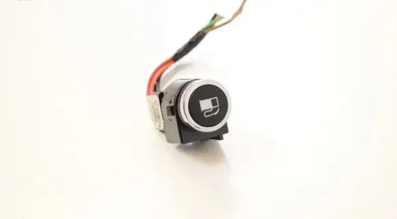 Jeep Grand Cherokee (WK) Other switches/knobs/shifts 68164107AAA